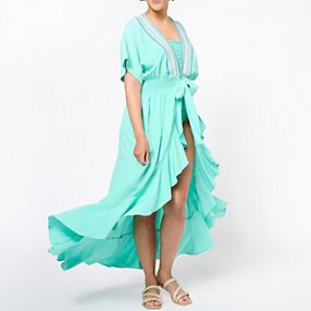 America & Beyond • Embroidered Tie Waist Caftan Kimono